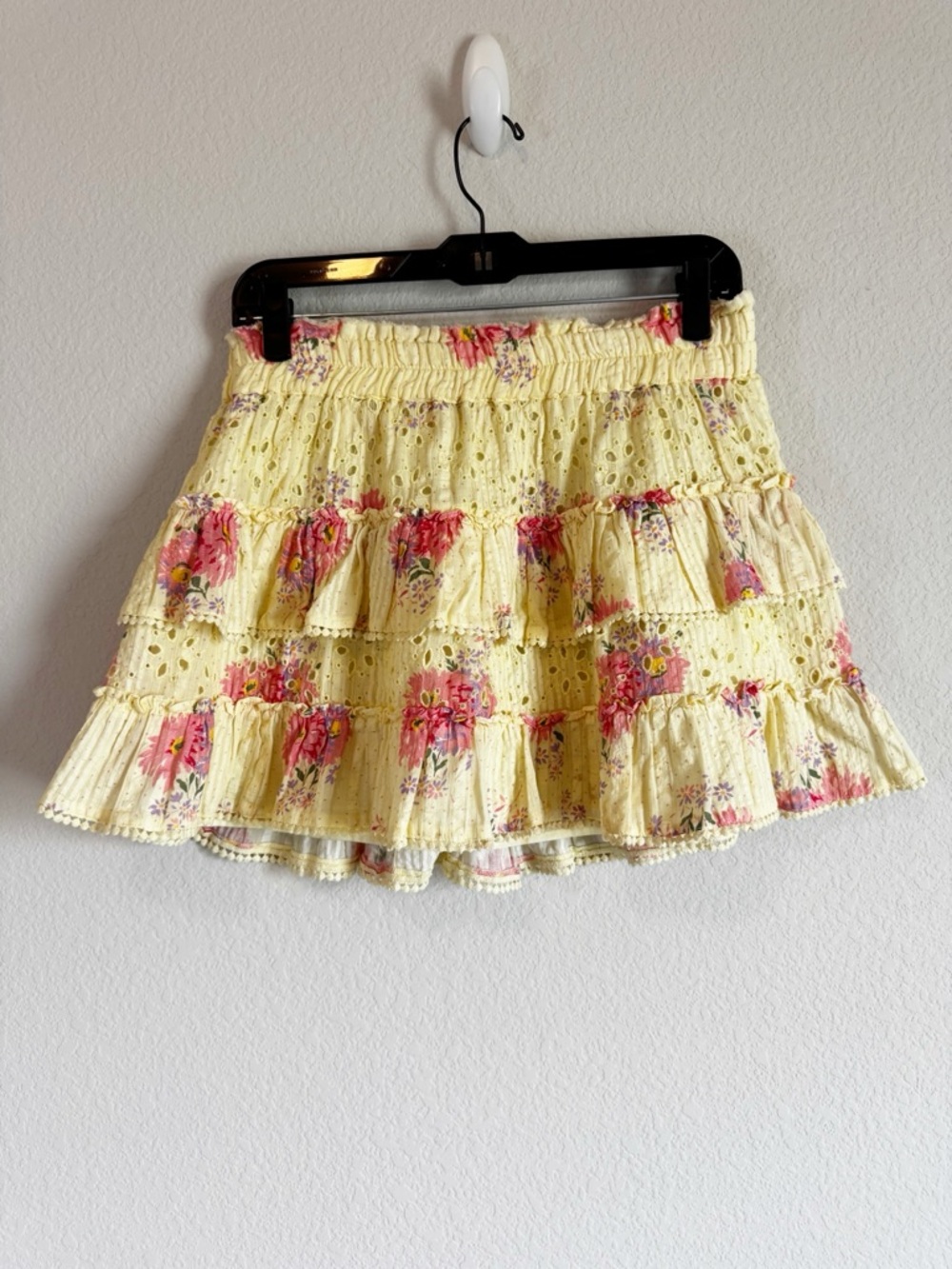 Loveshackfancy Mellow Yellow Bliss Tiered Eyelet Floral Mini Skirt Size Medium